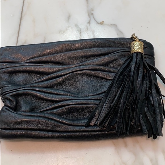 Onna Elrich black tassel clutch - Picture 2 of 7